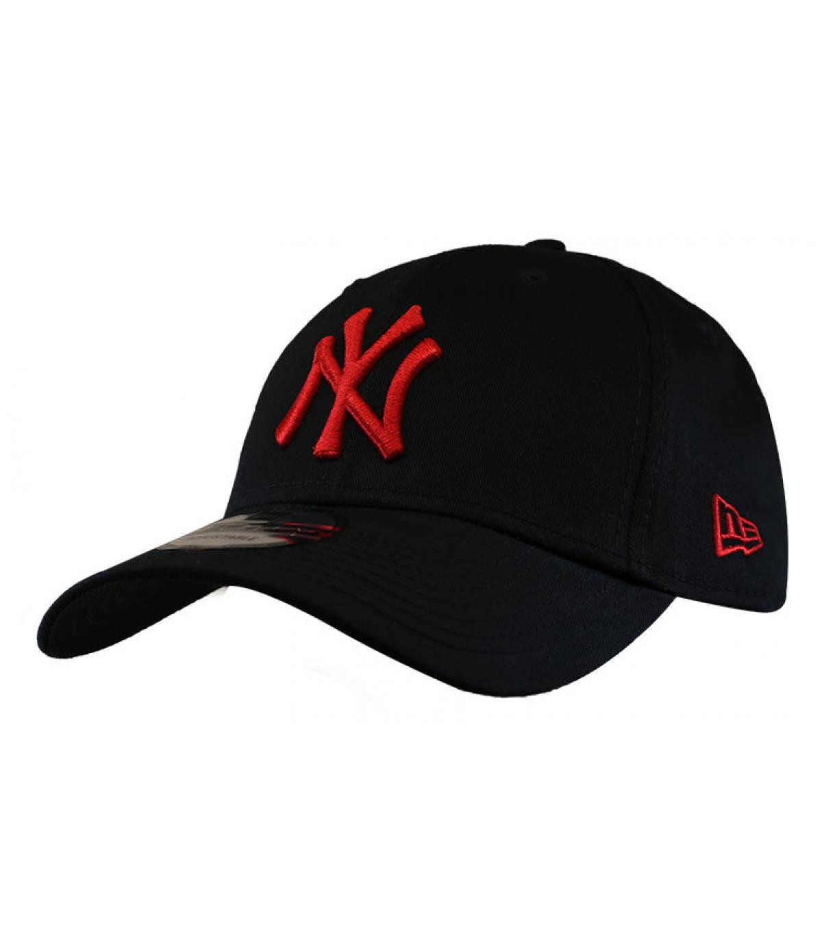 League Ess 940 NY black red New Era